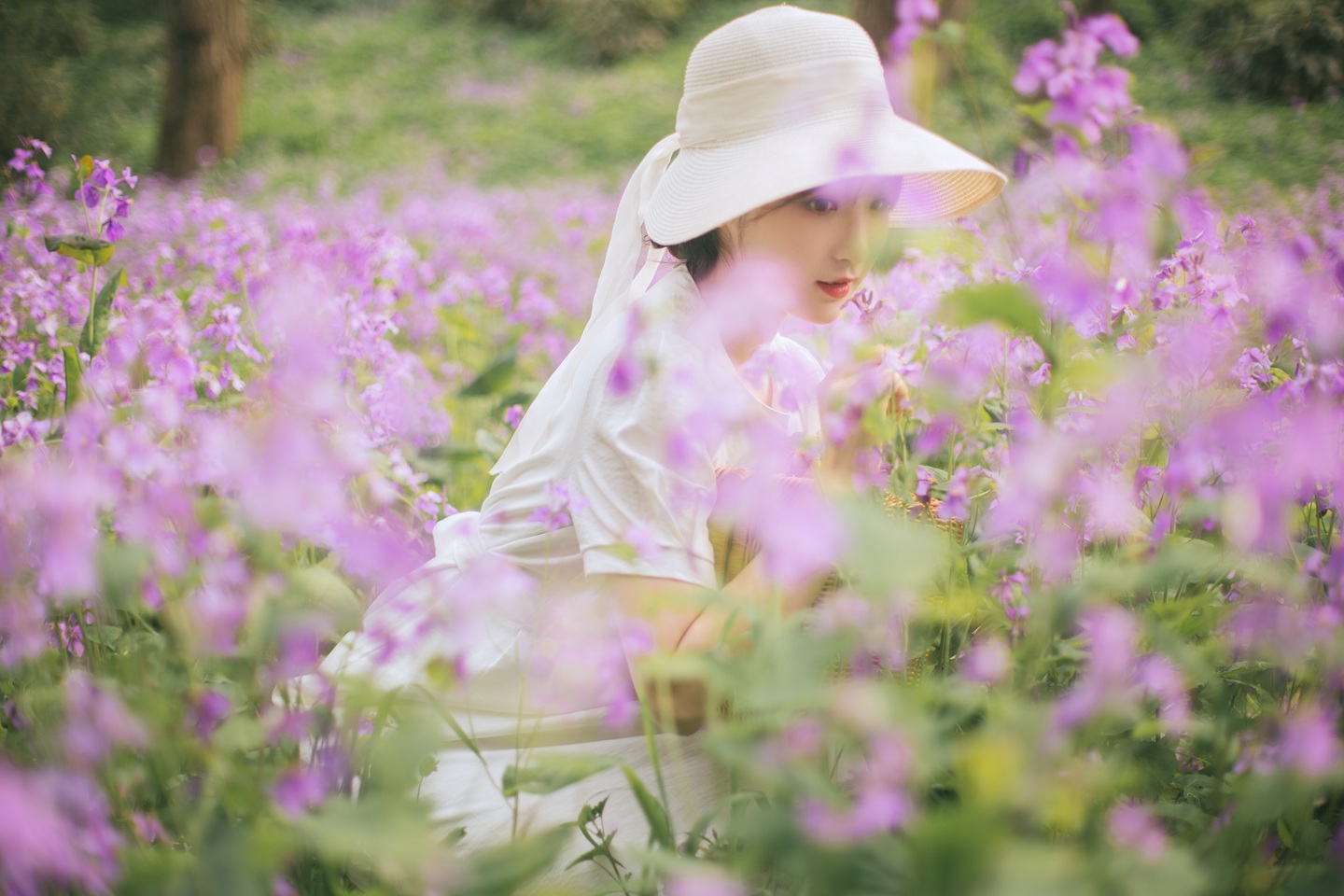 求天天不应，求地地不灵，求人人不理，不如反过来求自己