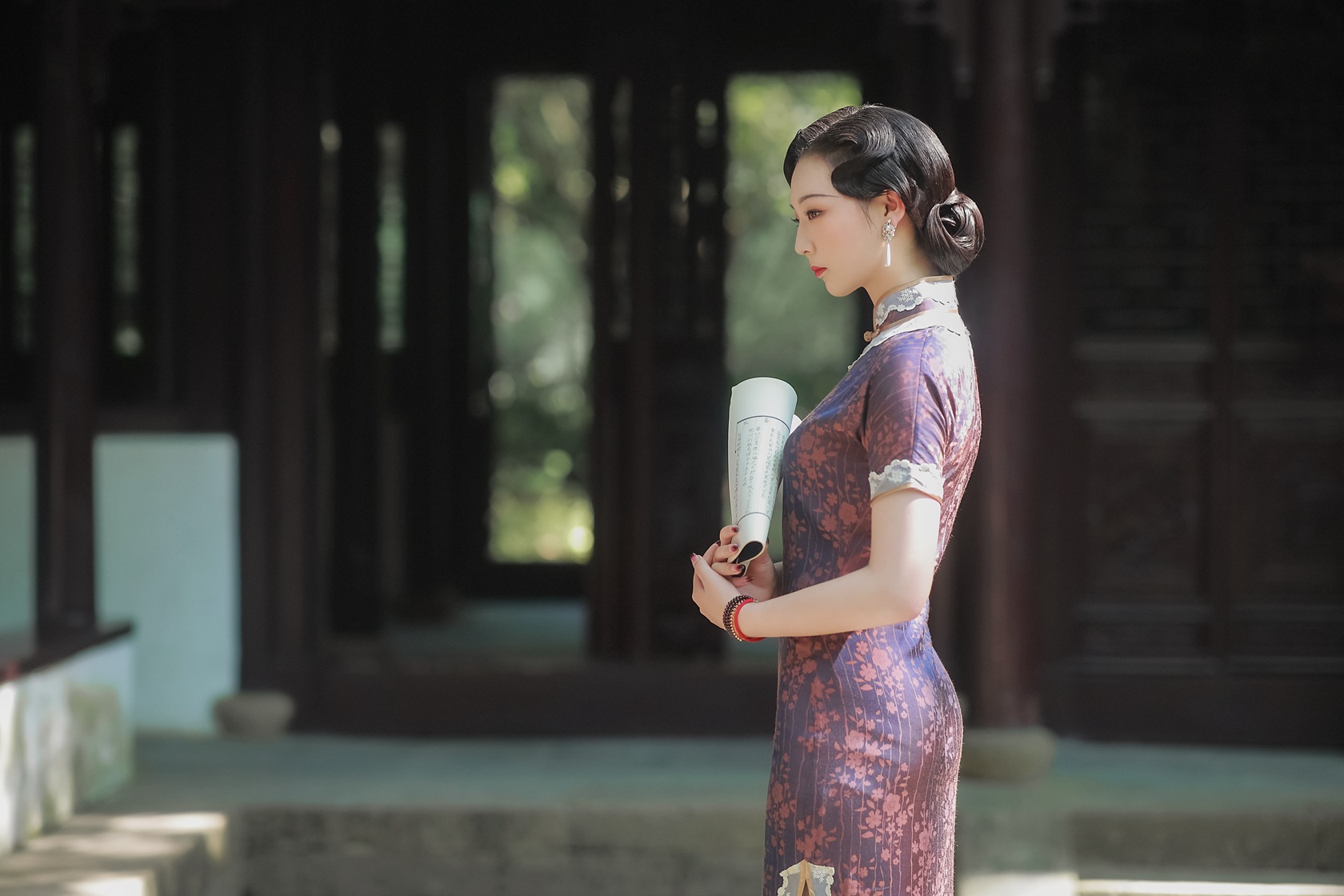 除非自己觉得很有必要，否则不要随便找人预测命运