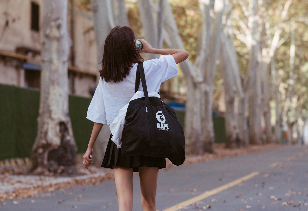 成功时要小心，因为后面那一关很难过。失败时不要泄气，因为还可以东山再起